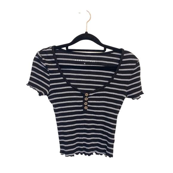 Aeropostale Striped V-Neck Cropped T-Shirt Lettuce Hem Henley Tee SMALL - Picture 2 of 11
